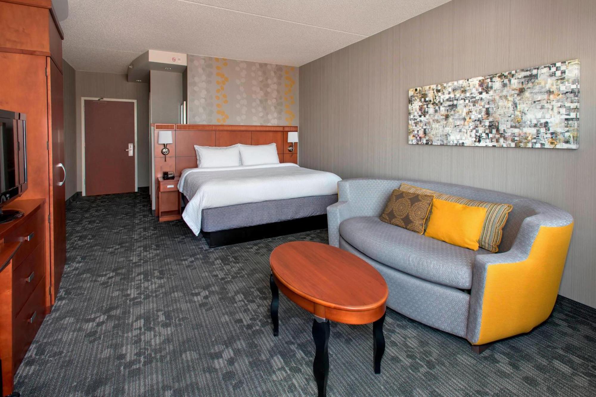 Hotel Courtyard Republic Airport Long Island/Farmingdale Zewnętrze zdjęcie