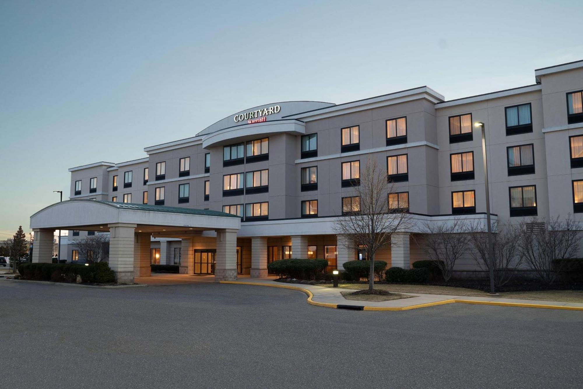 Hotel Courtyard Republic Airport Long Island/Farmingdale Zewnętrze zdjęcie